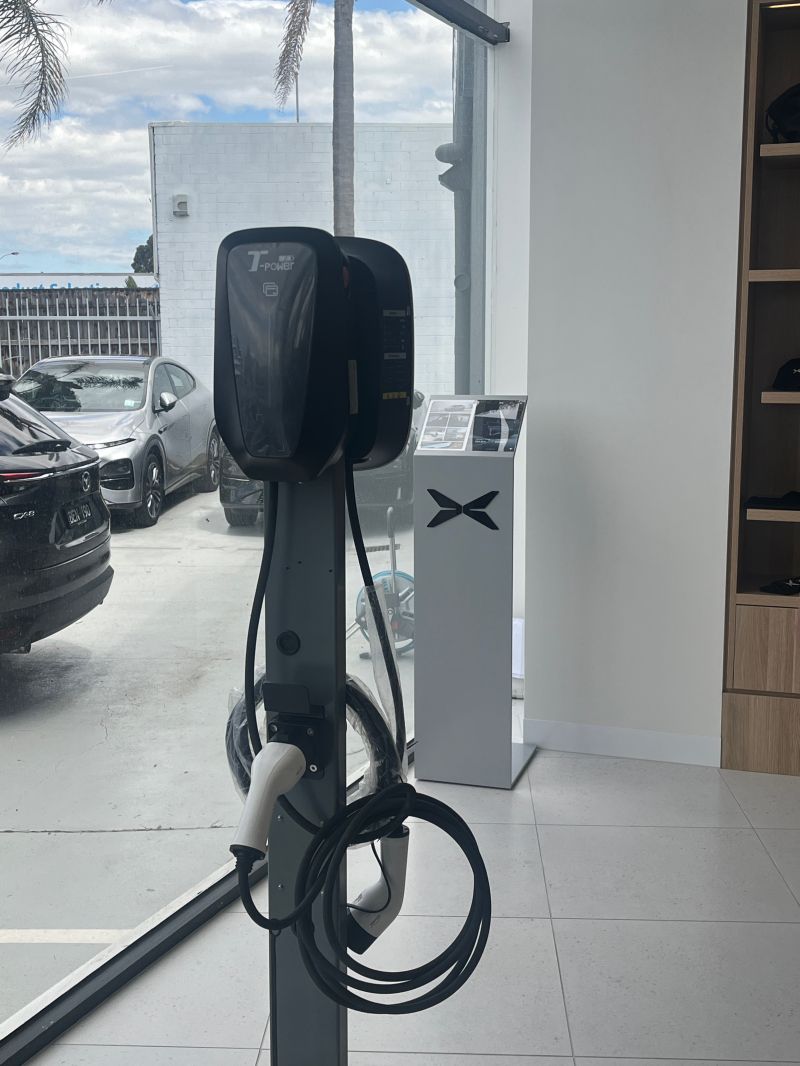 T-Power_Charger_Xpeng_Coburg_1.jpg