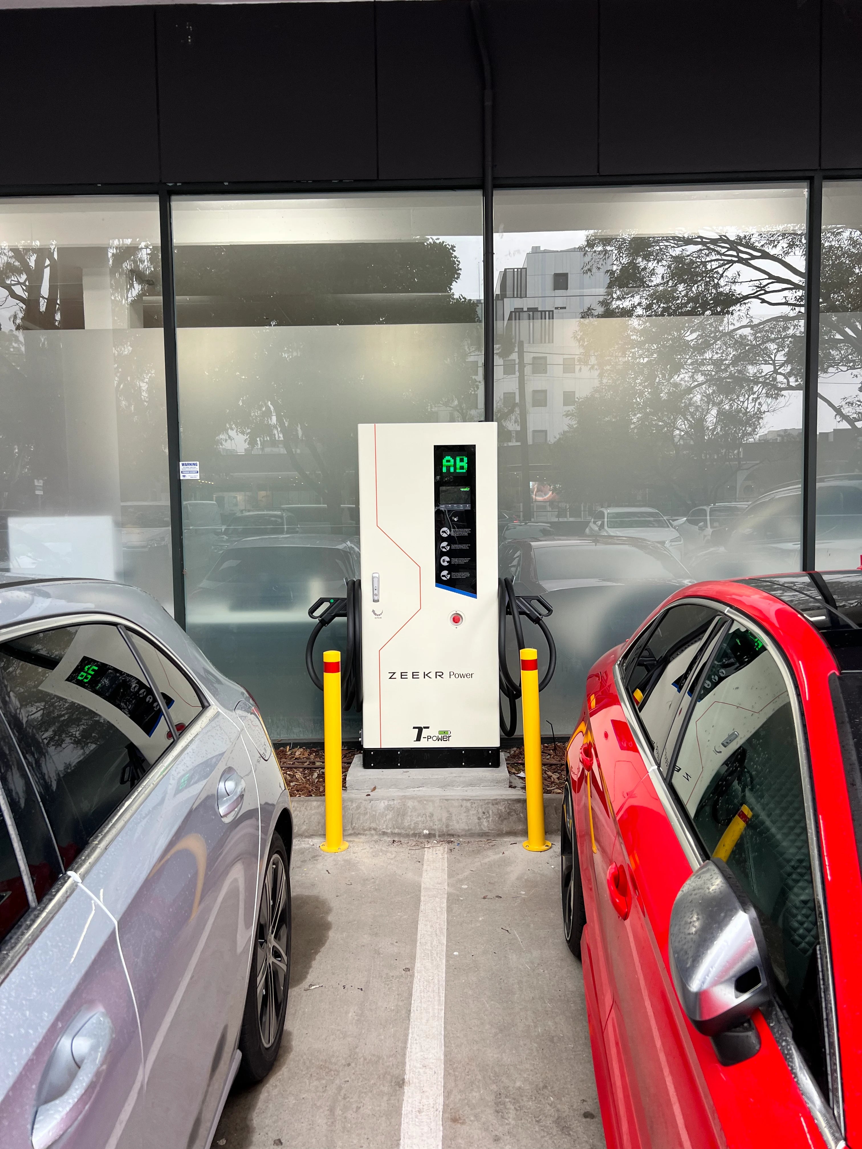 Zeekr_Chatswood_Service_Center_-1.webp